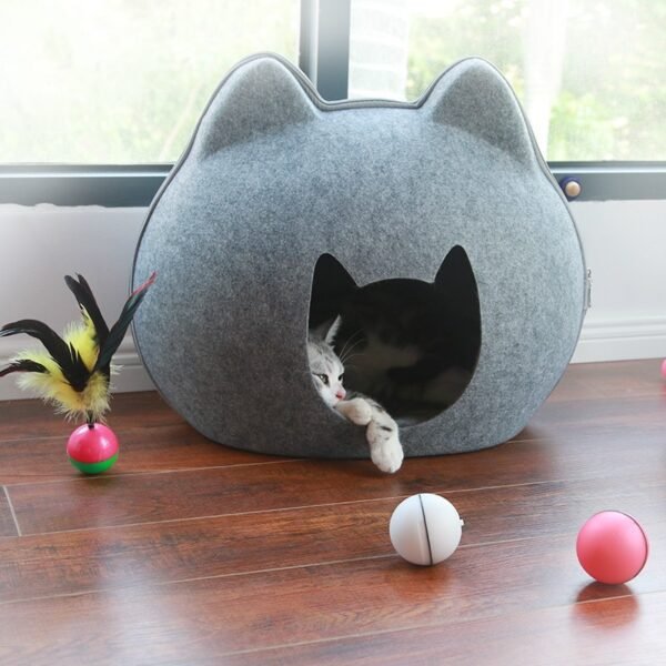 Large Enclosed Cat House Bed